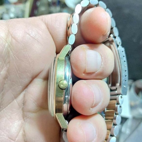 OMEGA WATCH - Picture 4 of 5